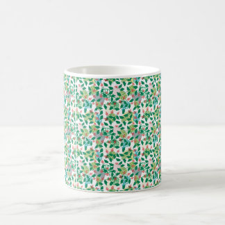 Caneca De Café Folha Verde Tropical e Flor Vermelha Botânica