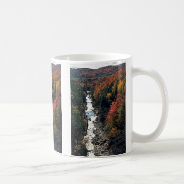 Caneca De Café Folhagem de outono no desfiladeiro de Queechee, (Direita)