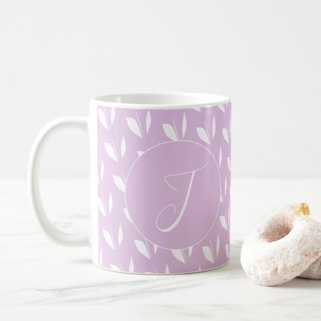 Caneca De Café Folhas brancas iniciais personalizadas de silhueta (Com Donut)