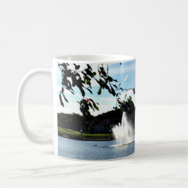 Caneca De Café Fonte no lago Mug
