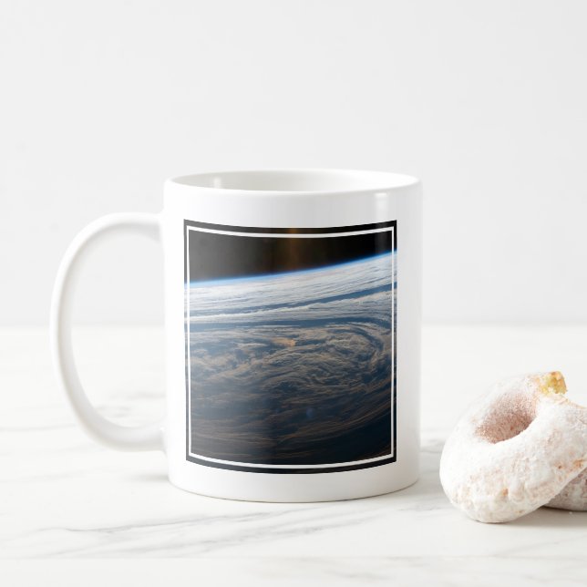 Caneca De Café Formações Nuvens No Oceano Índico Sul. (Com Donut)