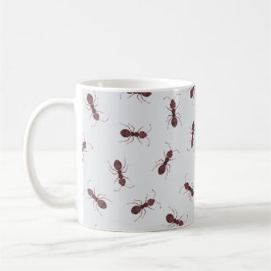 Caneca De Café Formigas Marrons Ilustradas em Branco Desbotado