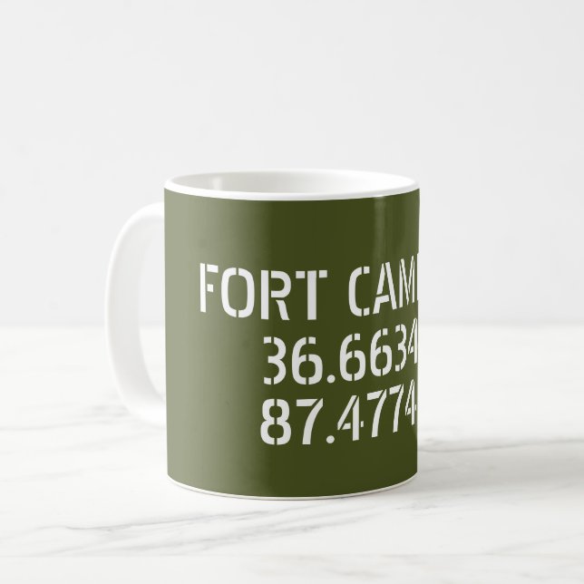 Caneca De Café Fort Campbell Latitude Longitude (Frente Esquerda)