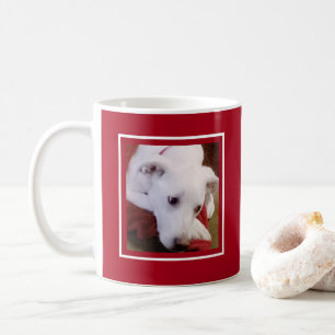 Caneca De Café Foto de Cachorro Fofo Branco e Vermelho Feliz Nata