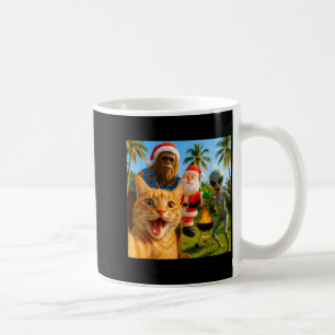 Caneca De Café Foto engraçada de Natal de gato com Bigfoot & Alie