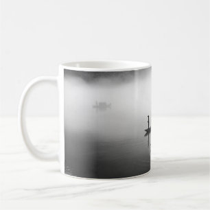 CANECA DE CAFÉ FOTO GRAYSCALE DE DOIS BARCOS-LINHA