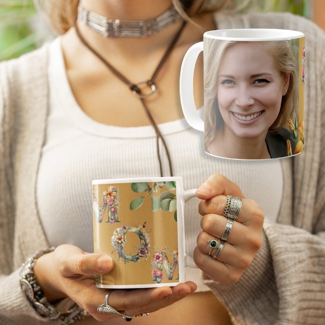 Caneca De Café Foto MOM Floral de Mostarda Personalizada (Personalized Mustard Floral MOM Photo Coffee Mug)