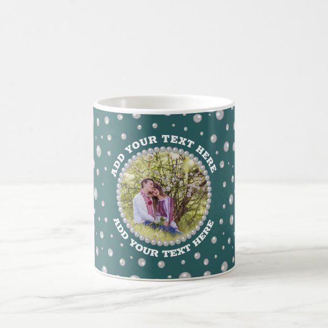 Caneca De Café Foto Personalizada com Círculo de Pérolas em Azul  (Centro)
