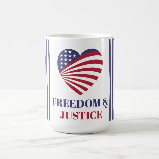 Caneca De Café Freedom & Justice American Flag with Heart.  (Centro)
