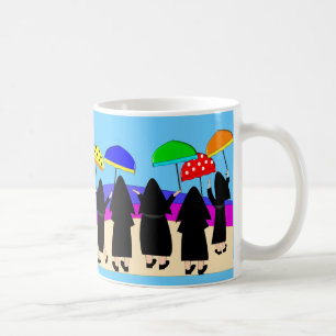 Caneca De Café Freiras com Guarda-chuvas "Esperando Chuva"