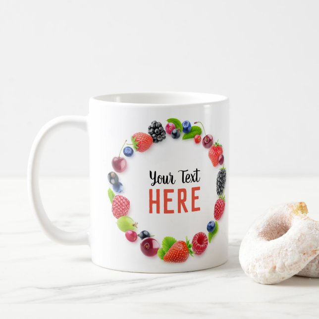 Caneca De Café Frente de bagas frescas (Com Donut)