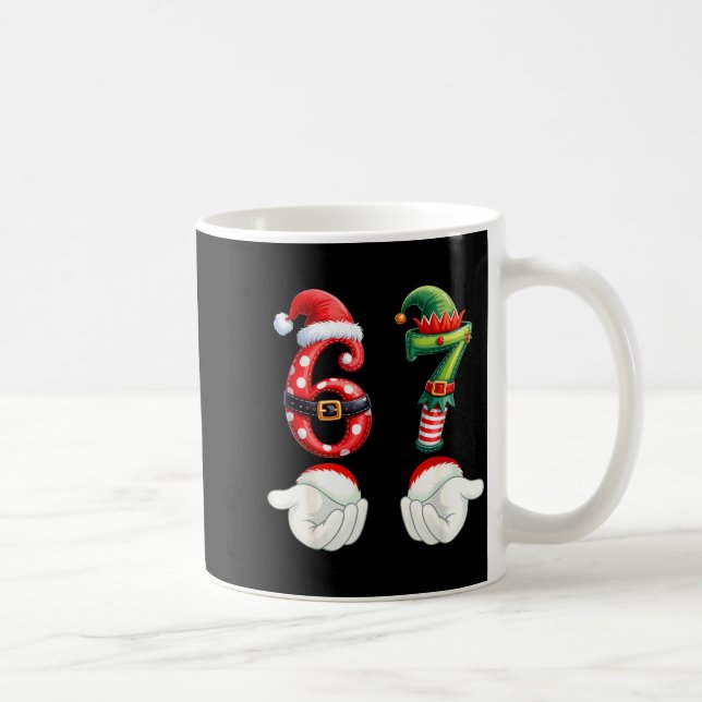 Caneca De Café Funny 67 Christmas Pajamas Six Seven Meme 6 7 Elf  (Direita)