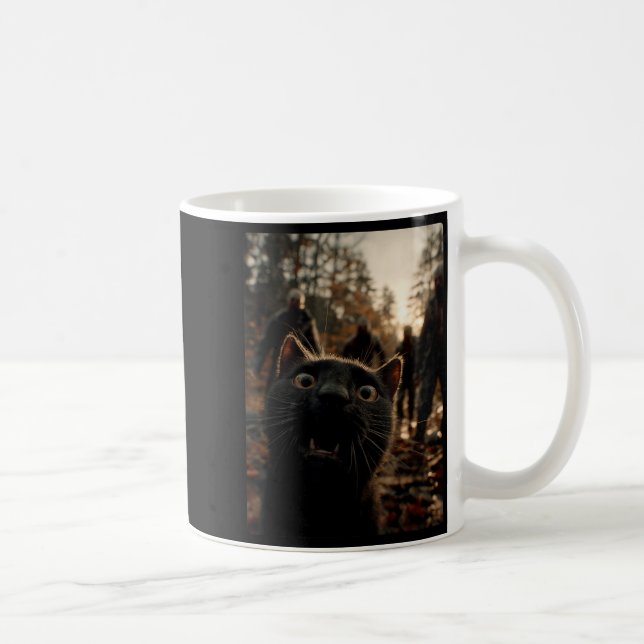 Caneca De Café Funny Black Cat Selfie With Zombies Feline Animal  (Direita)