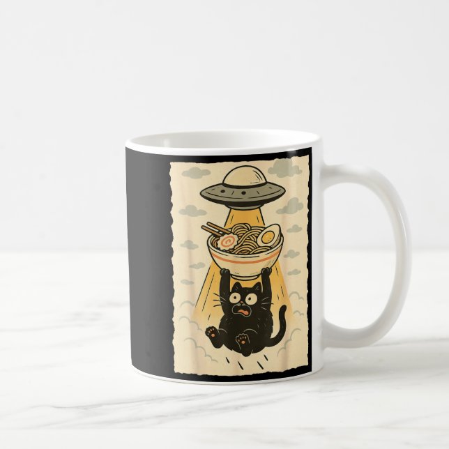 Caneca De Café Funny Black Cat Ufo Ramen Alien Abduction Graphic  (Direita)