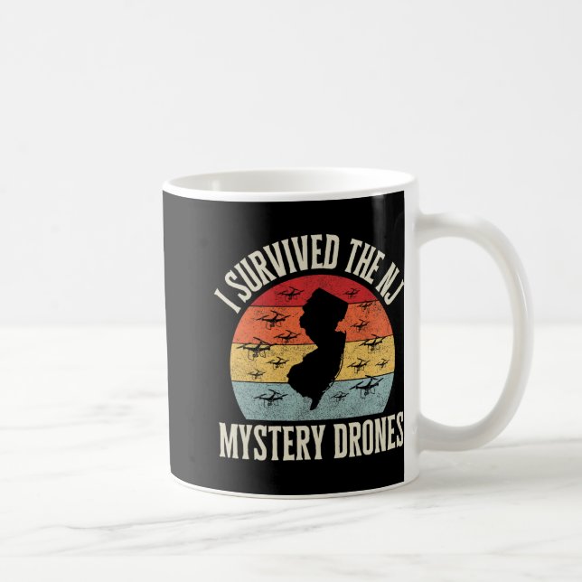 Caneca De Café Funny Drone Lover I Survived The New Jersey Myster (Direita)