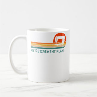 Caneca De Café Funny Retired My Retirement Plan Sewing Quilting R
