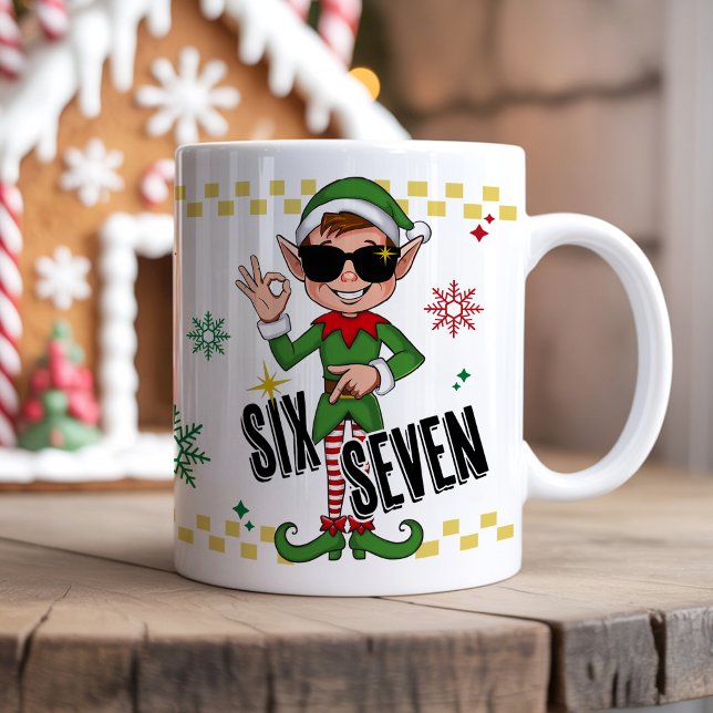 Caneca De Café Funny Six Seven 67 Meme Xmas Elf Holiday Humor (Six seven 67 funny meme trending retro Xmas santa elf holiday humor Christmas coffee 11 oz mug gift )
