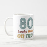 Caneca De Café Funny Vintage 80 Birthday<br><div class="desc">Uma ideia de presente de excelente aniversário para homens e mulheres que sabem que parecem excelentes à medida que envelhecem! Um presente de gag de aniversário engraçado para sua mãe,  pai,  vovó,  avô,  irmão ou amigo.</div>