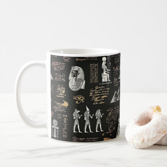 Caneca De Café G90Faraó com o martelo Hieroglifos (Com Donut)