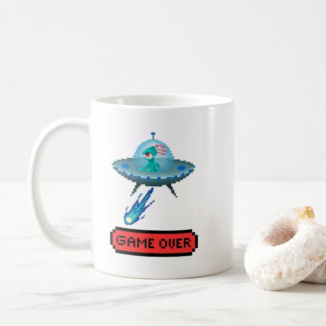 Caneca De Café 'Game Over' Alien Voando UFO Espaçonave, Pixel Art (Com Donut)