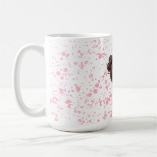 Caneca De Café Garota Adorável se Curvando com Vestido Amarelo &