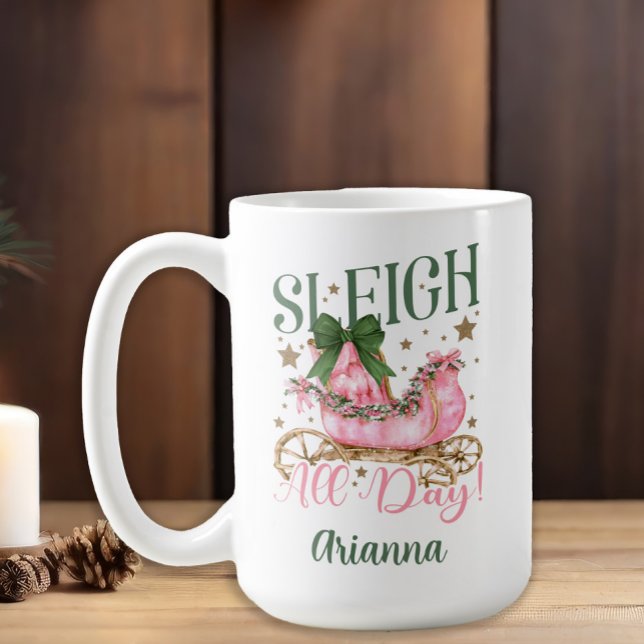 Caneca De Café Garota Festiva Rosa Dormideira O Natal Todo (Cute and girly "Sleigh all day" Christmas mug with customization)