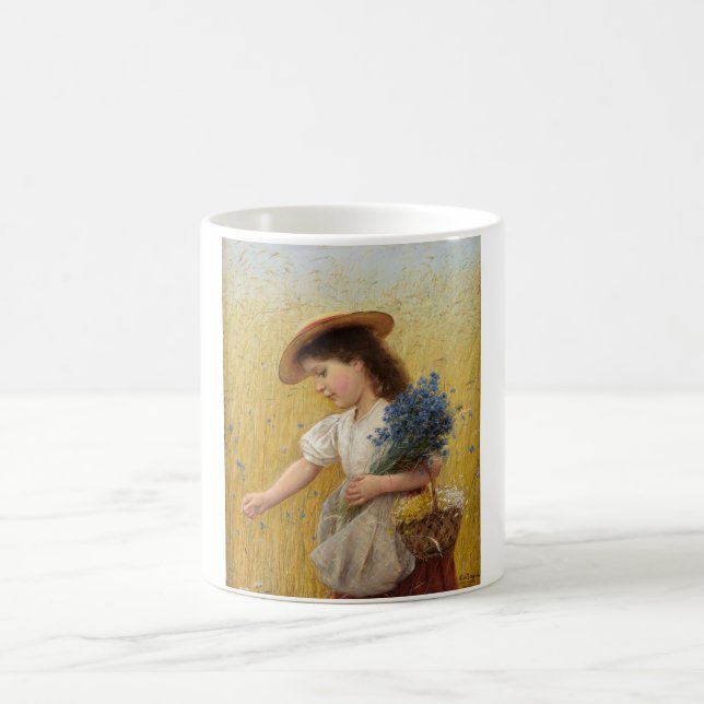 Caneca De Café Garota jovem em um campo de trigo (Centro)