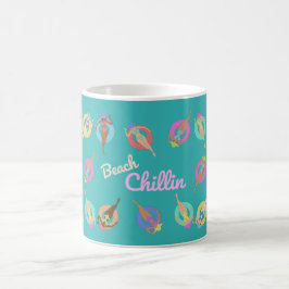 Caneca De Café Garotas Relaxando na Praia