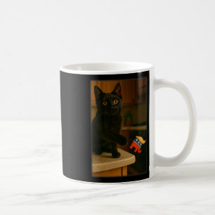 Caneca De Café Gato Derrubando Traço Da Mesa Do Contador Engraçad