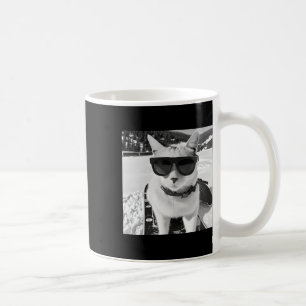 Caneca De Café Gato Nas Encostas De Esqui E Praticante De Snowboa