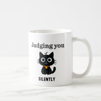 Caneca De Café Gato Negro Engraçado "Julgando Você Silenciosament