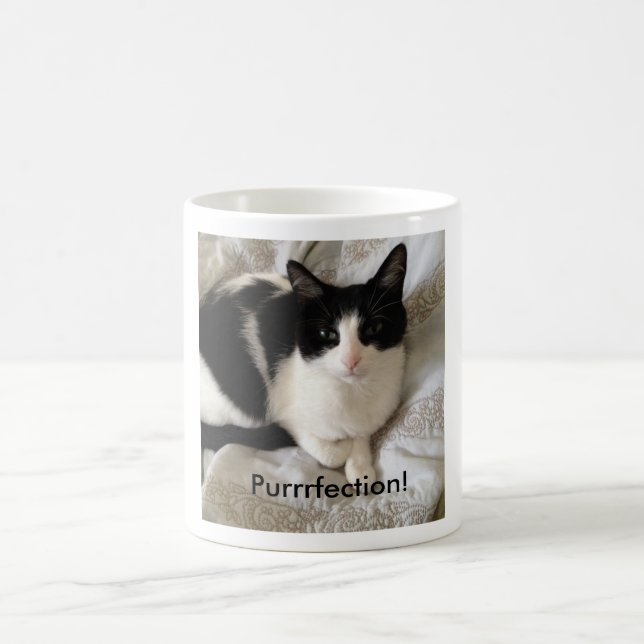 Caneca De Café Gato sofisticado do café-bebendo: "Purrrfection! " (Centro)