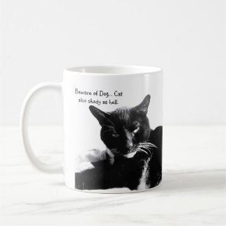 Caneca De Café Gato Tuxedo com Sorriso Sombrio