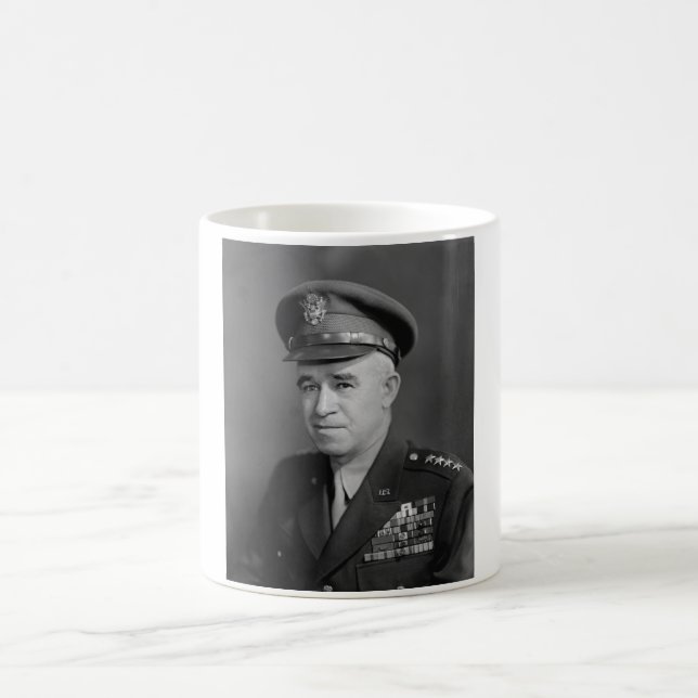 Caneca De Café General Omar Bradley -- WWII (Centro)