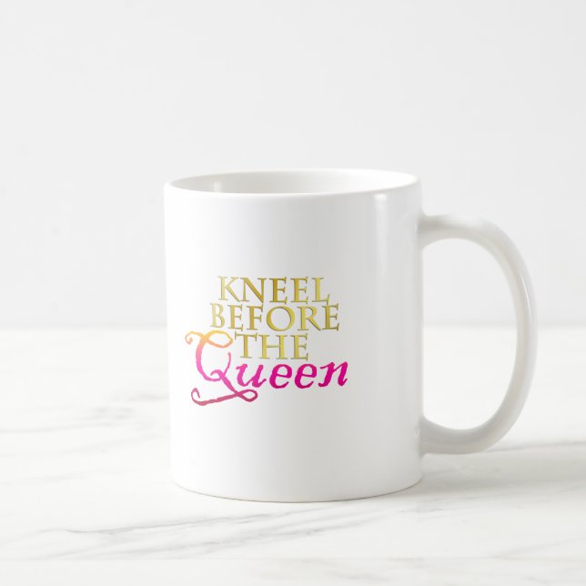Caneca De Café Genuflexão antes da rainha (Direita)