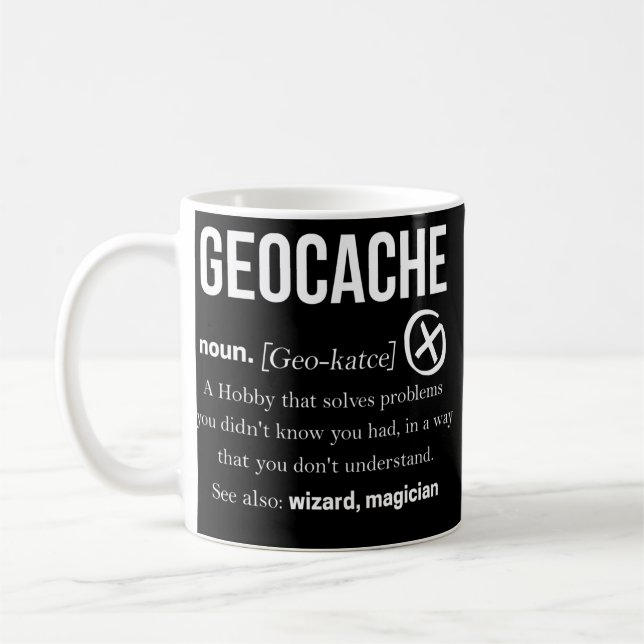 Caneca De Café Geocache Oferece Homens e Mulheres Geocaching (Esquerda)