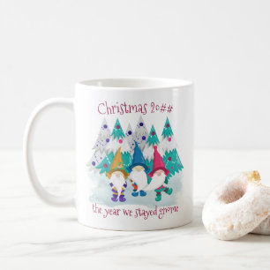 Caneca De Café Gnome Natal 2020 O Ano em que Ficamos em Casa Engr