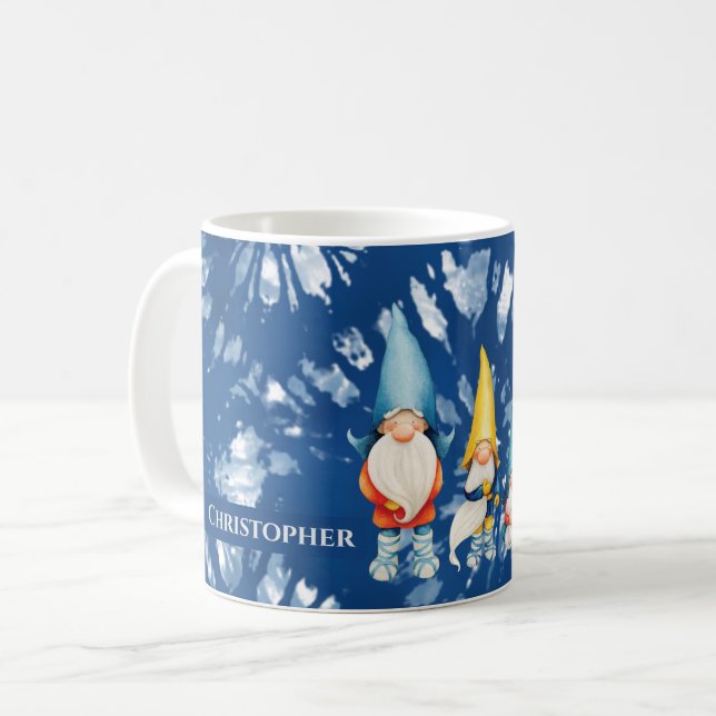 Caneca De Café Gnome Whimsical Tie Dye Blue Monograma (Frente Esquerda)