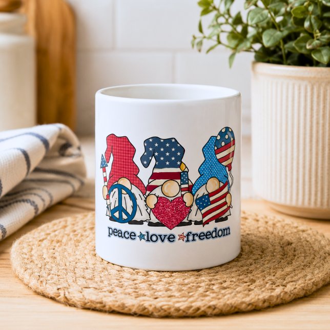 Caneca De Café Gnomos Patrióticos Boho (Criador carregado)