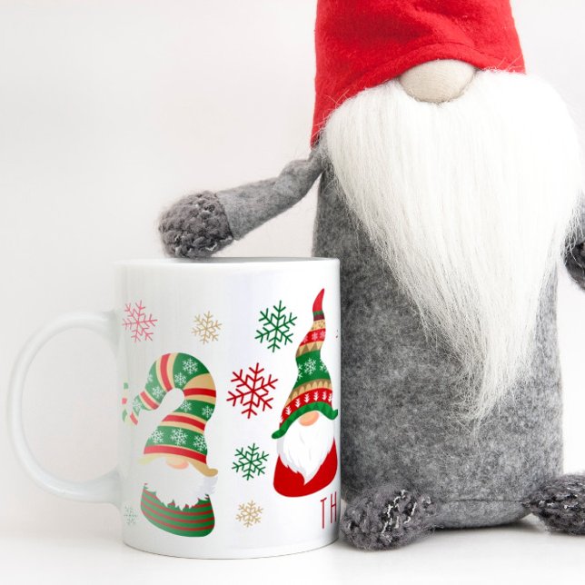Caneca De Café Gnomos personalizados no Natal (Christmas gnomes bring joy, laughter, and a touch of magic to your holiday season)