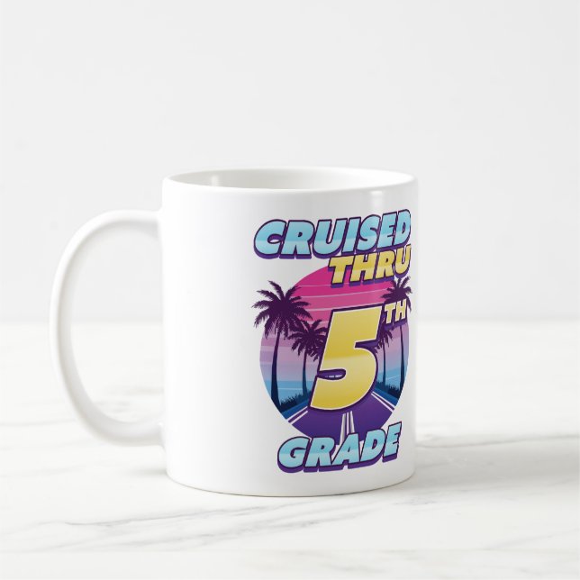 Caneca De Café Graduação em 5 Cruzado (Esquerda)