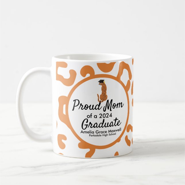 Caneca De Café Graduação Orgulhosa [Membro da Família] impressão  (Esquerda)