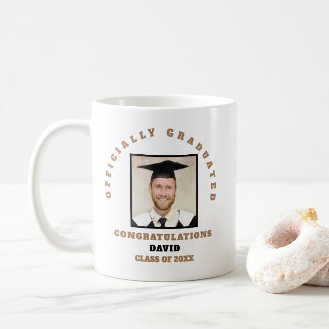 Caneca De Café Graduado Oficialmente Graduado Gradua Nome Keepsae (Com Donut)