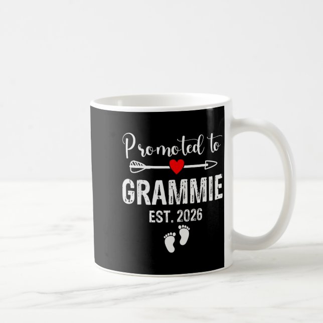 Caneca De Café Grammie Est 2026 Promoted To Grammie 2026 For Gram (Direita)