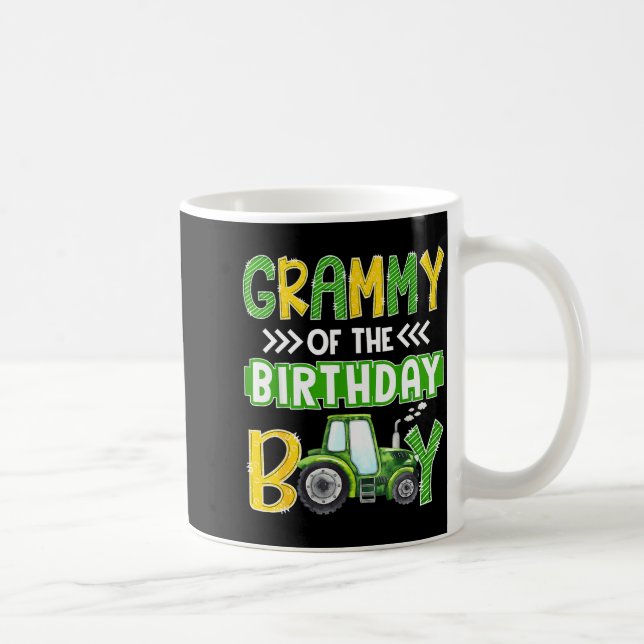 Caneca De Café Grammy Of The Birthday Boy Tractors Farm Trucks Fa (Direita)