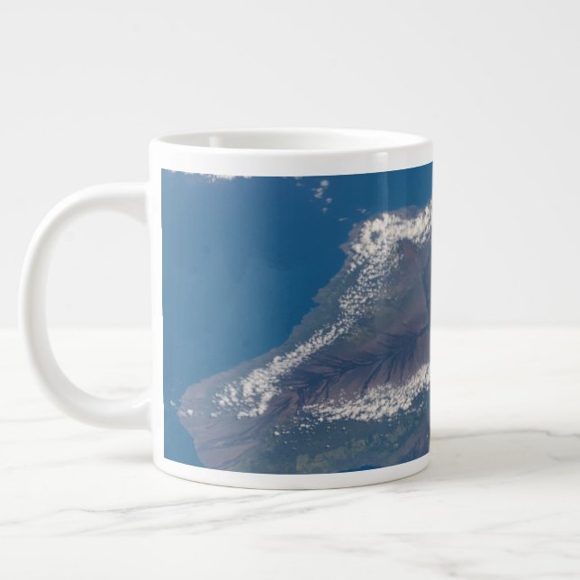 Caneca De Café Grande A Grande Ilha Do Havaí E Suas Montanhas (Esquerda)