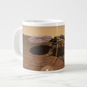Caneca De Café Grande A Insight Lander Operando Na Superfície De Marte.