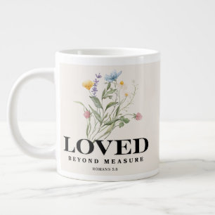 Caneca De Café Grande Amado Além da Medida – Romanos 5:8 Bíblia Cristã