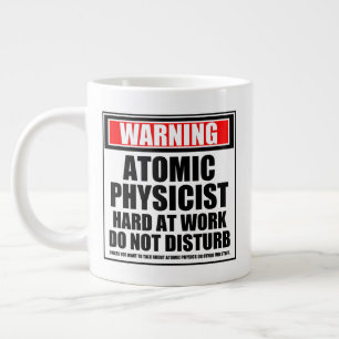 Caneca De Café Grande Aviso ao Duro Físico Atômico no Trabalho