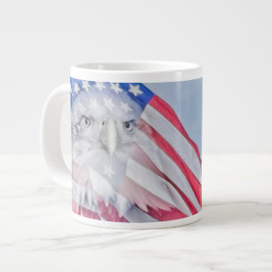 Caneca De Café Grande Bald Eagle e a bandeira americana
